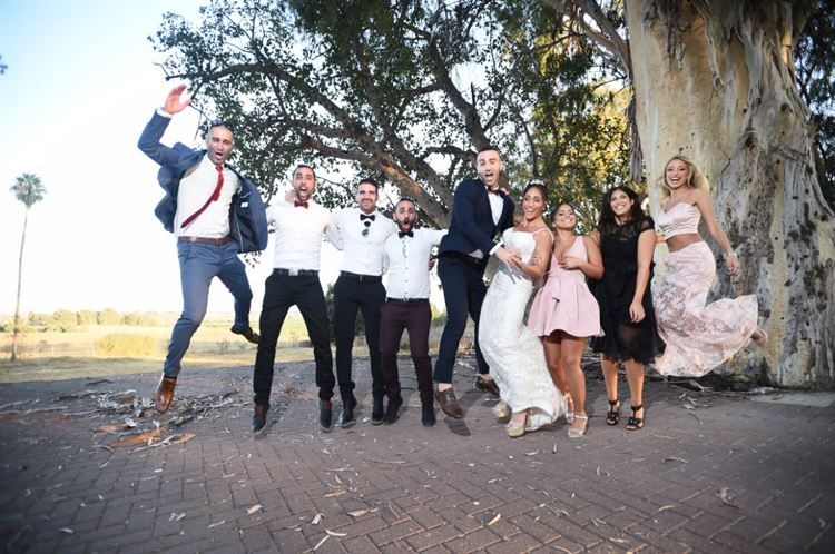 סיפור ההיכרות הכי מטורף שהכרתם 6