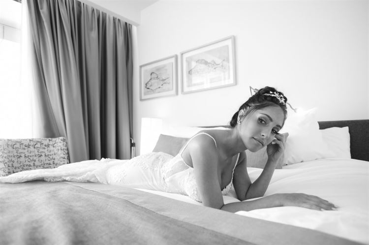 סיפור ההיכרות הכי מטורף שהכרתם 12