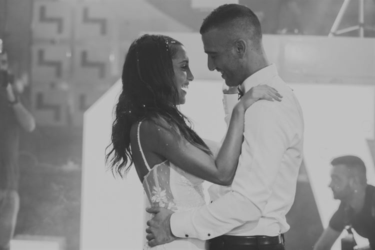 סיפור ההיכרות הכי מטורף שהכרתם 20