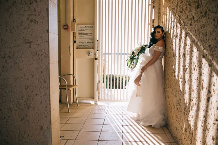 הזמנה לחתונה או דרכון? חתונה שוברת ציפיות 4