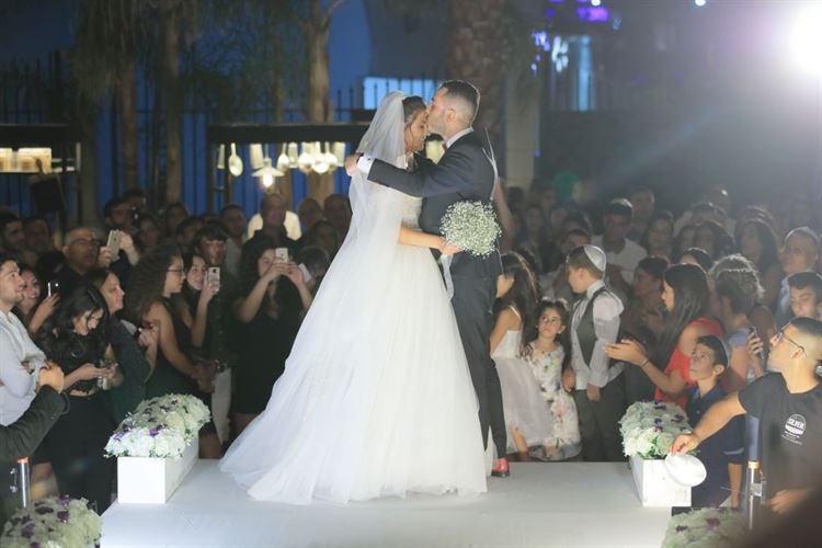 קרקס? פסטיבל? או שזאת בכלל חתונה? 17