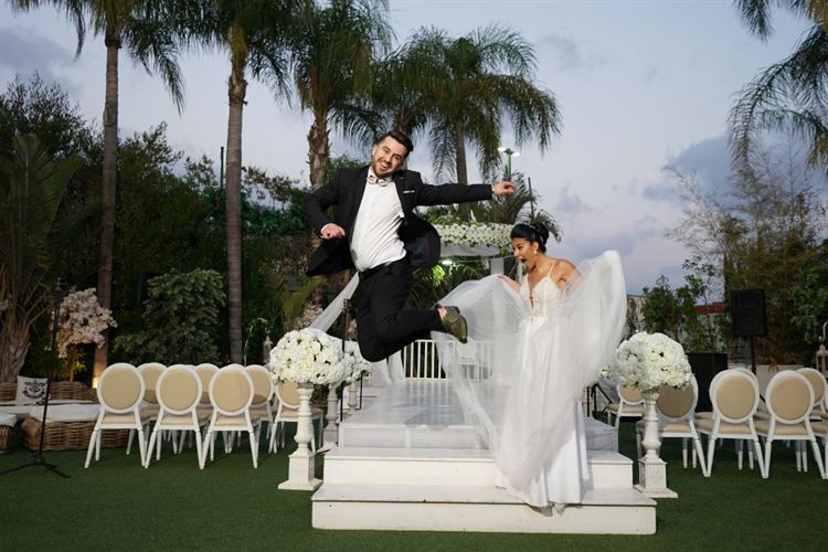 קבלו: הצעת נישואין בשמי הארץ ושלומי שבת 25