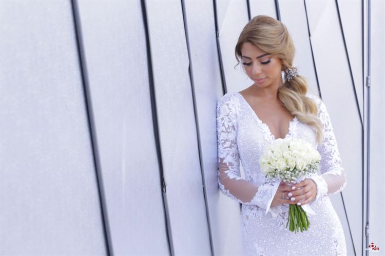 האורחת שהתפרצה לצילומי החתונה וגנבה את ההצגה 14