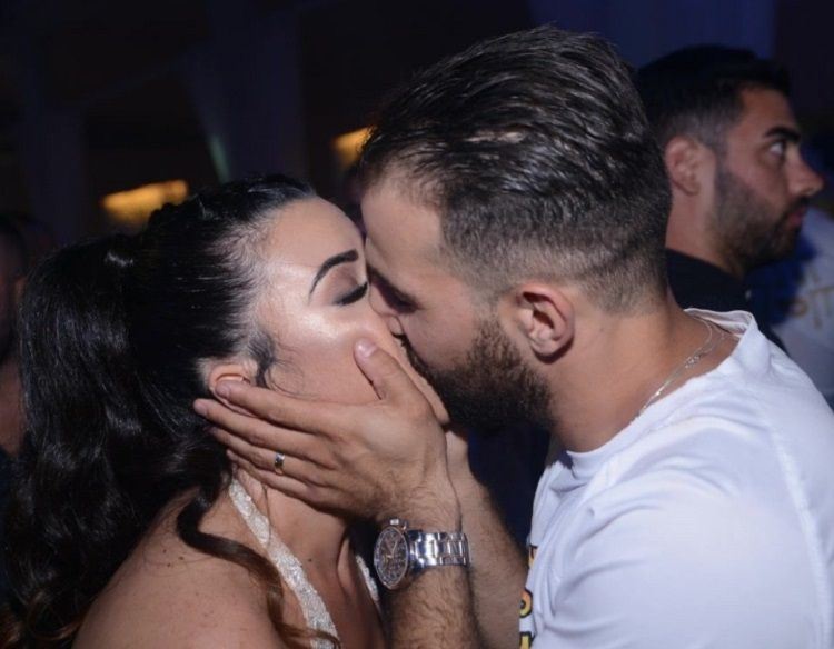 קבלו אותם: אהבה על ספסל הלימודים 20