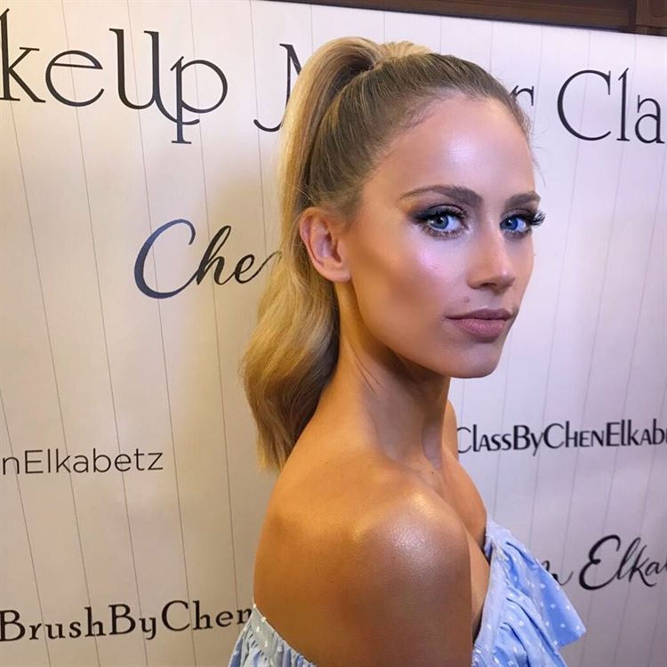 מי אחראי על הלוק הזוהר של כוכבי הביצה? 15