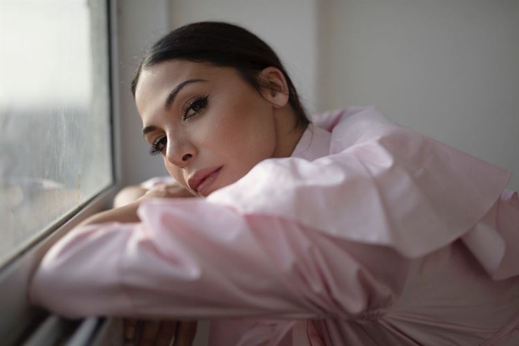 מי אחראי על הלוק הזוהר של כוכבי הביצה? 11