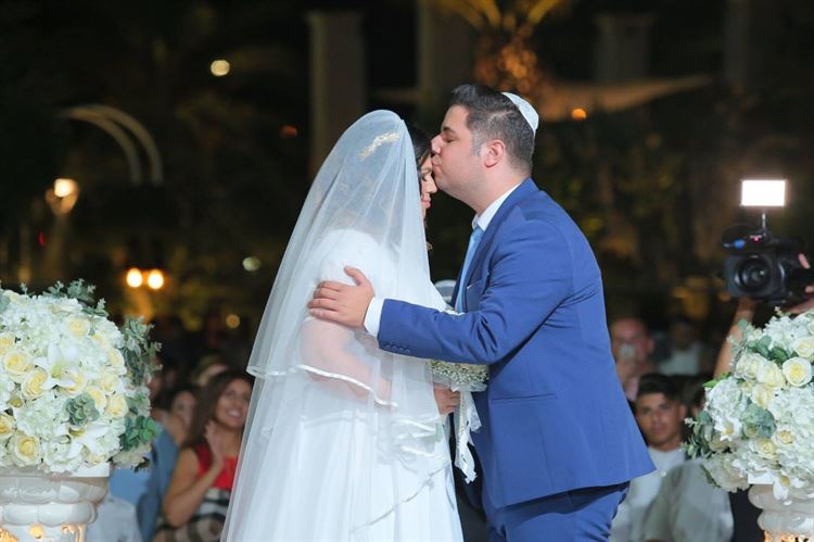 בלי בושה: הכלה שהתחילה את הכל 20