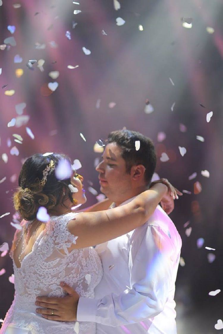 בלי בושה: הכלה שהתחילה את הכל 23