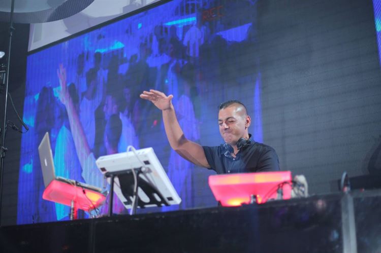 בלי בושה: הכלה שהתחילה את הכל 27