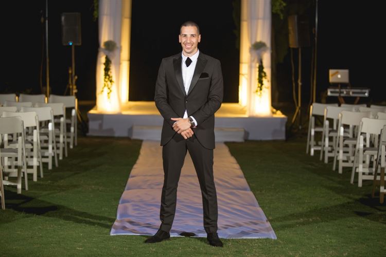 לא תאמינו מה הבחורה שבתמונה קיבלה לכבוד סיום הסמסטר 14