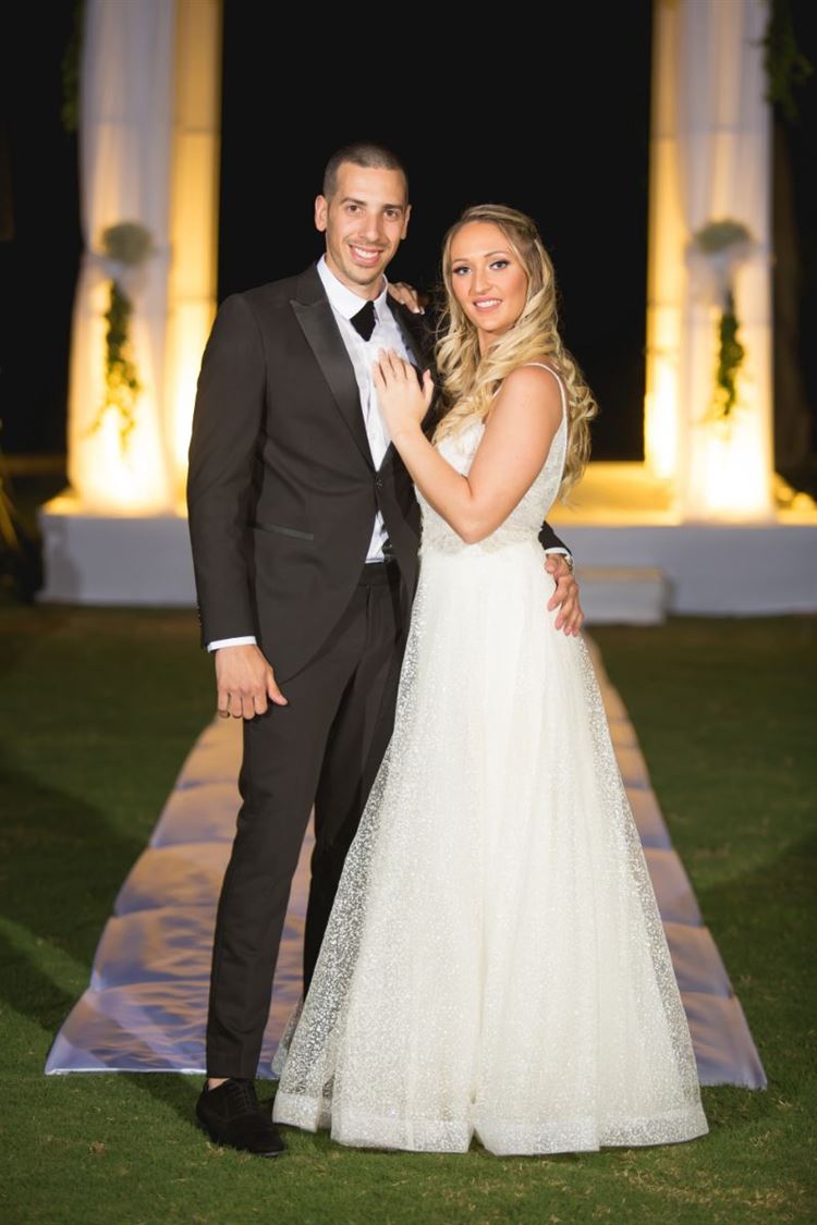 לא תאמינו מה הבחורה שבתמונה קיבלה לכבוד סיום הסמסטר 15