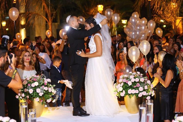 הרגע המרגש והמיוחד שמותיר אותנו חסרי מילים (שמלת כלה: ליז מרטינז, צילום: שי אסייג)