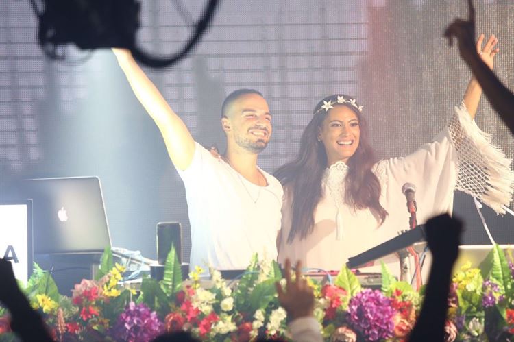 הלוק הכובש של הזוג שמתאים לקונספט החתונה המושלם (צילום: שי אסייג)