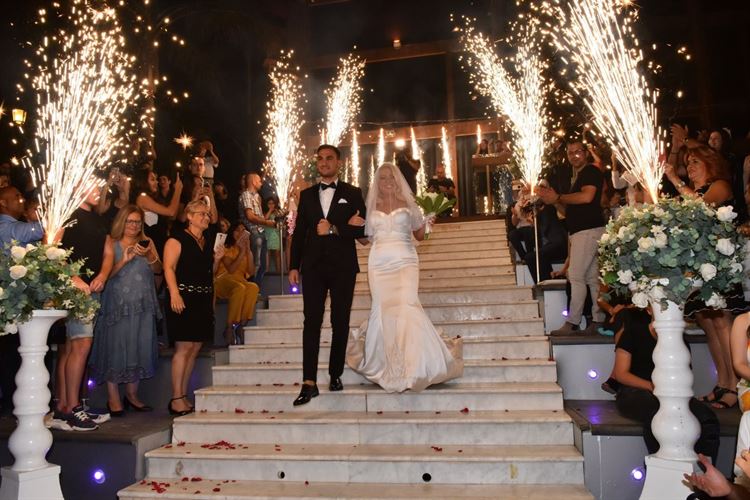 הרי את מוארת לי: חתונת הלדים הכי מקורית שראינו 28