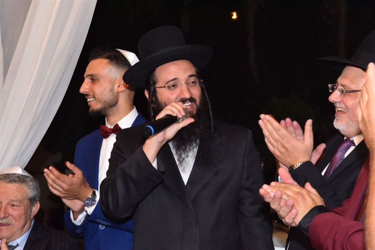 הרי את מוארת לי: חתונת הלדים הכי מקורית שראינו 29