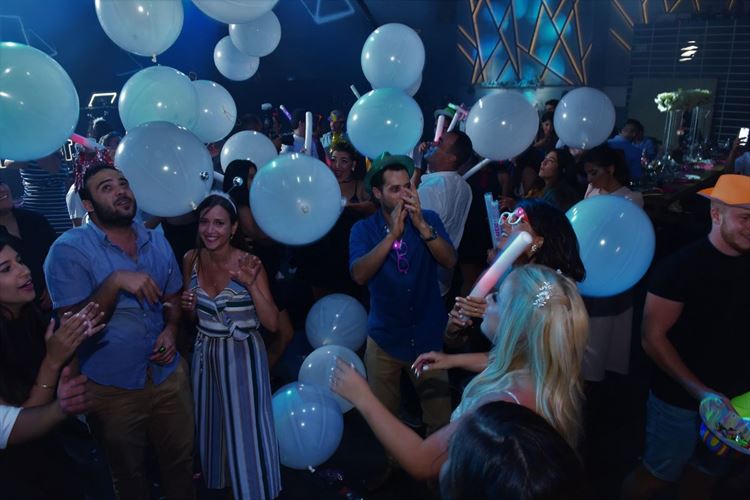 הרי את מוארת לי: חתונת הלדים הכי מקורית שראינו 33