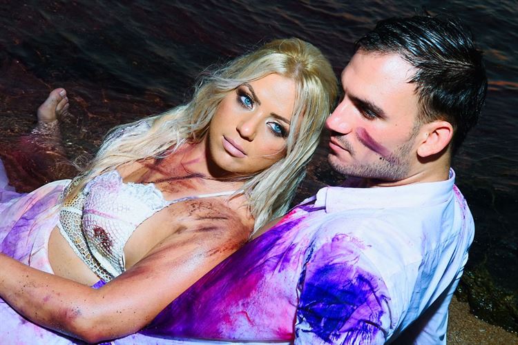 הרי את מוארת לי: חתונת הלדים הכי מקורית שראינו 3