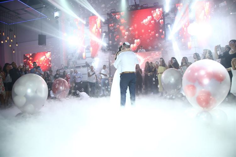 צירופי מקרים שהובילו לסיפור אהבה 21