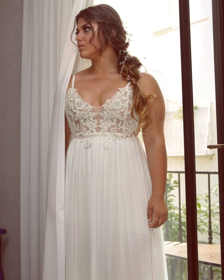 אופנה אמיתית: שיר גינדי מרחיבה את הז'אנר הלבן 5