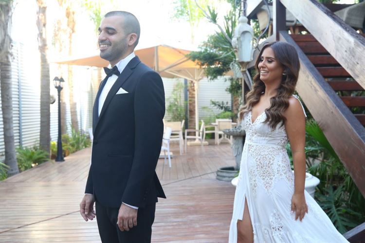 לא הצליח להתאפק והציע נישואין 8