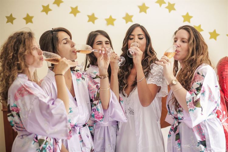 The party is on fire: החתונה הכי אנרגטית שתראו 7