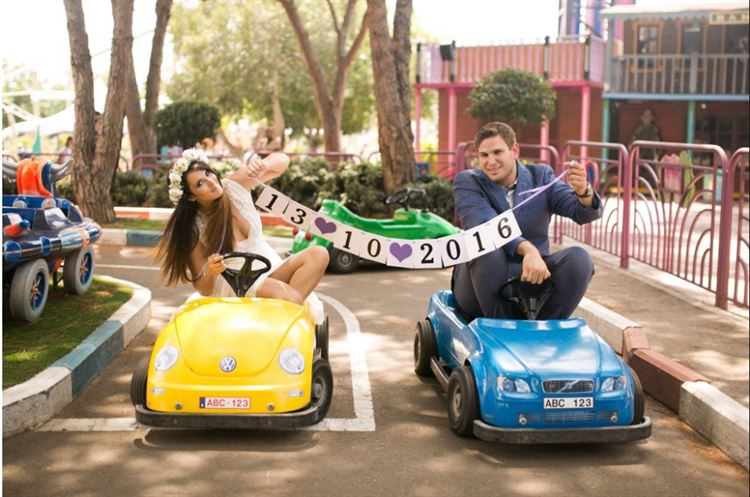 לא לאמיצים בלבד: איך עושים Save The Date מקורי? 2