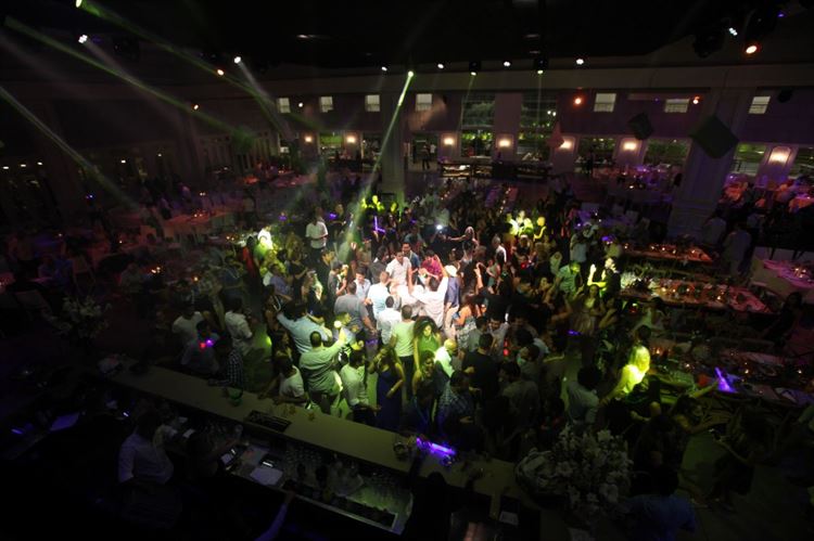 הכירו בברזיל והמשיכו לחתונה בעיצוב אישי 21