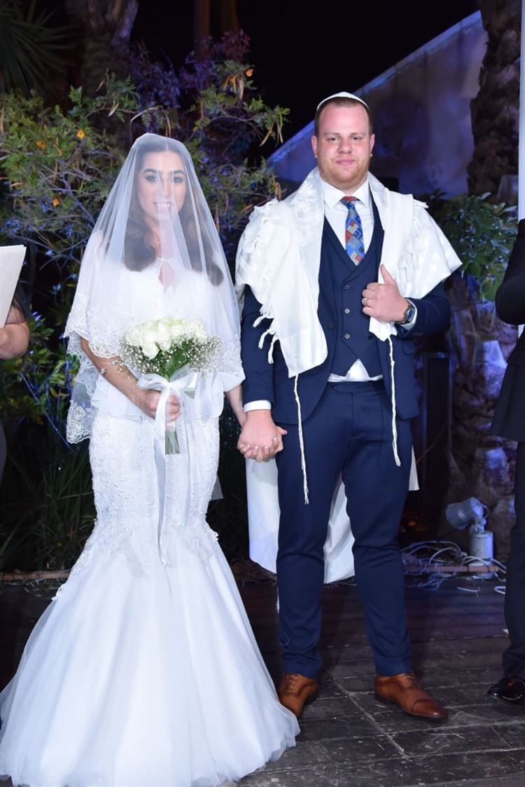 קשר בסתר: בני הזוג שהתגברו על כל המכשולים 13