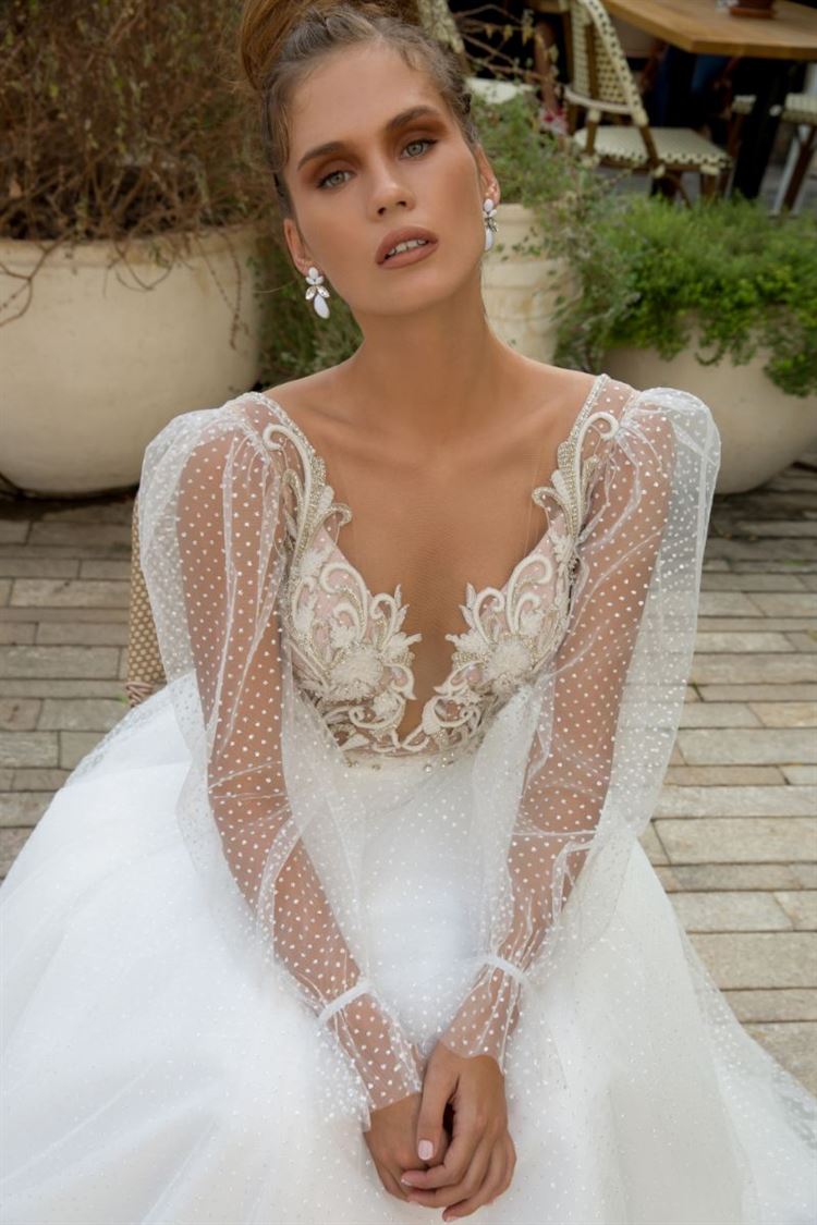 גלית רוביניק מציגה: שמלות כמו של נסיכות 34