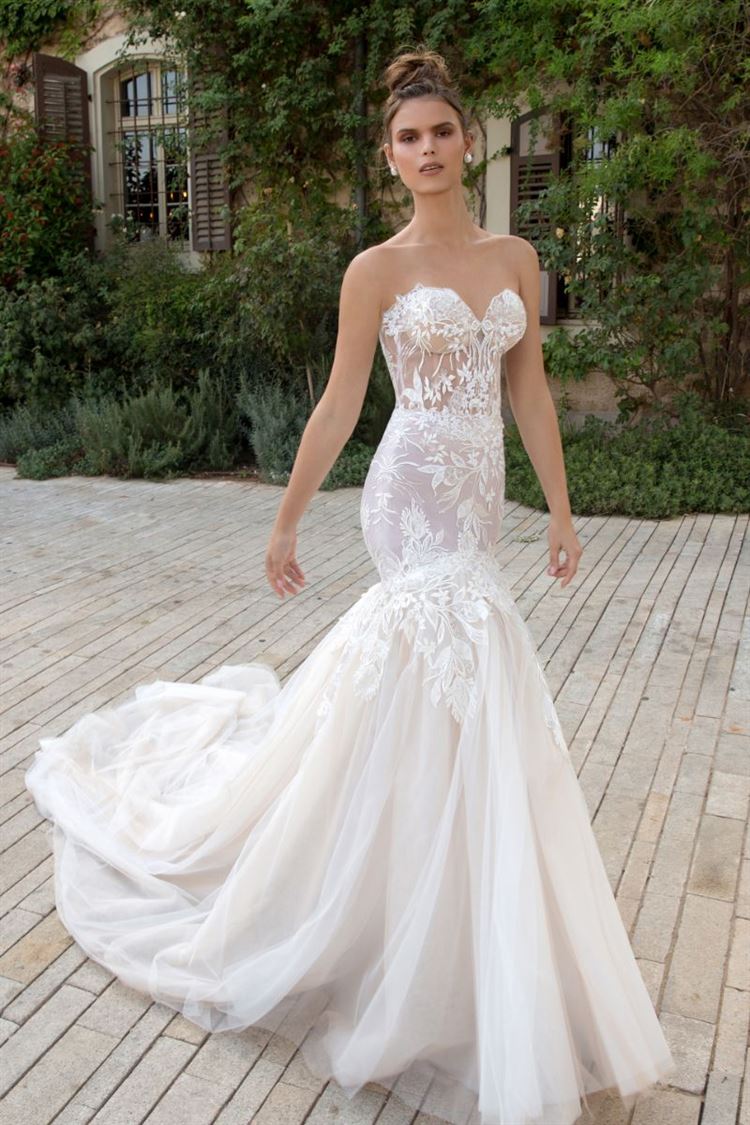 גלית רוביניק מציגה: שמלות כמו של נסיכות 35