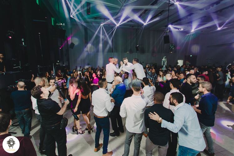 עניין של סטייל: החתונה ששמטה את כל הלסתות 24