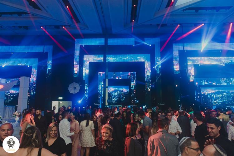 עניין של סטייל: החתונה ששמטה את כל הלסתות 26