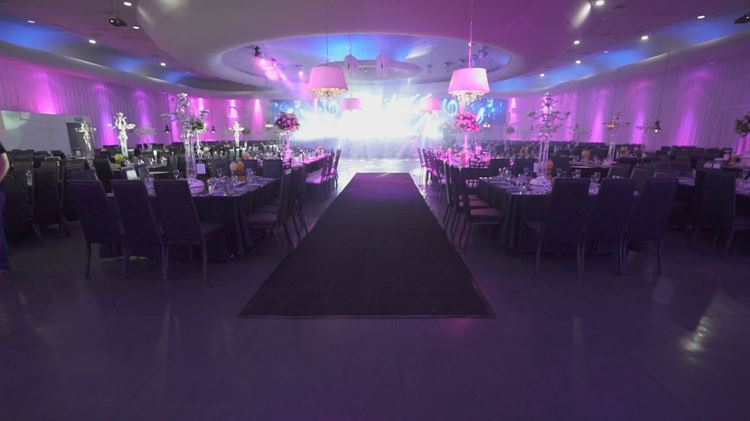 זה המקום שכל זוג מאורס חייב להגיע אליו 12