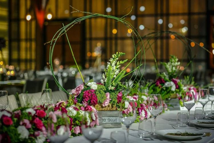 נוי שמש וארתור אוקונוב השקיעו בכל דבר ביום חתונתם (צילום: רן שיינברגר)