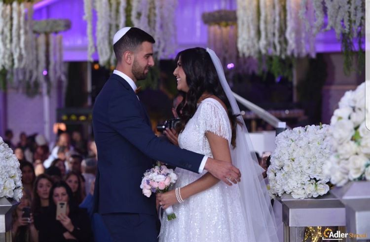 ביטול בדקה ה90: הצעת נישואים בסכנה 15