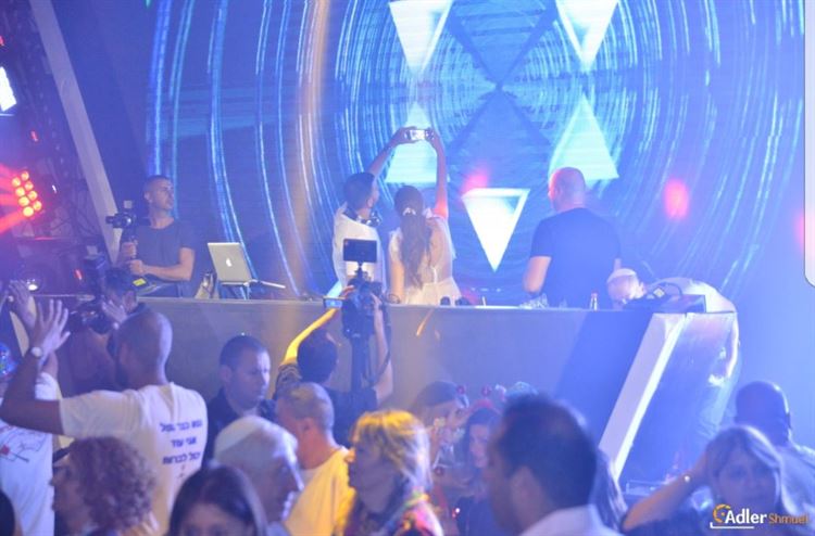 ביטול בדקה ה90: הצעת נישואים בסכנה 20