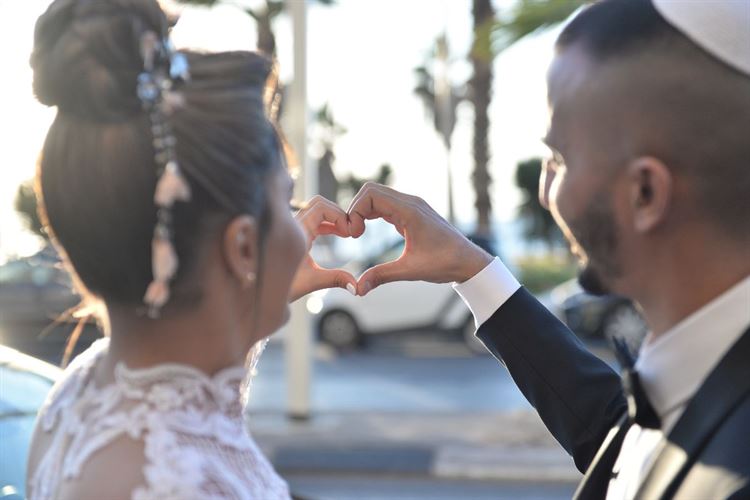 החתן והכלה מציגים: צילומי זוגיות של מקצוענים 8