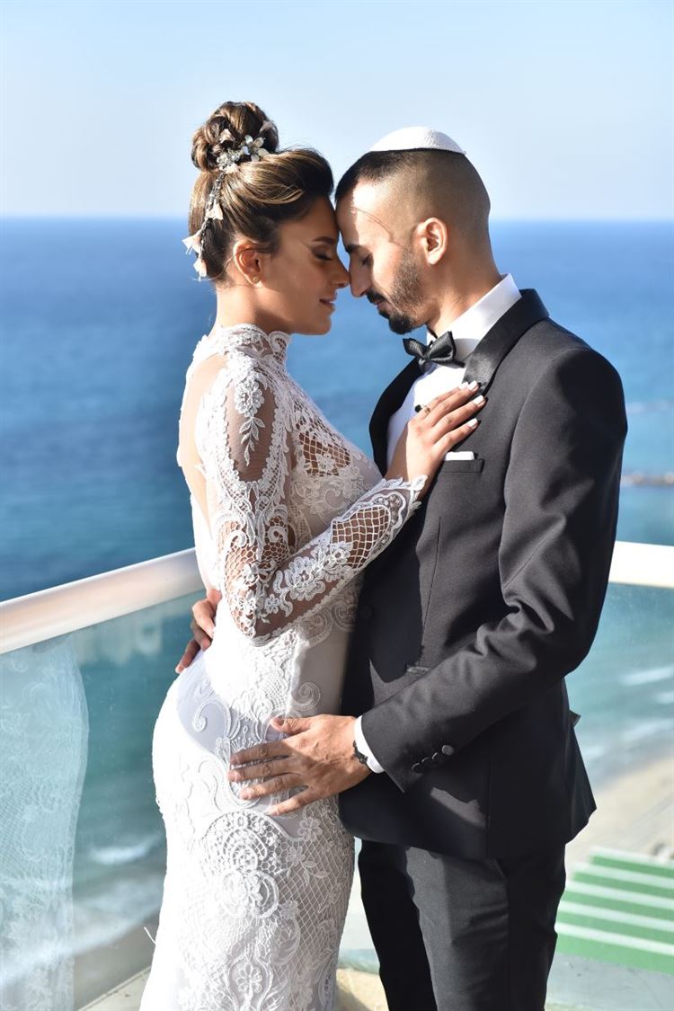 החתן והכלה מציגים: צילומי זוגיות של מקצוענים 14