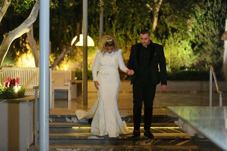 סטייל מתפרץ: מה לבשה המעצבת שירן כהן לחתונתה? 15