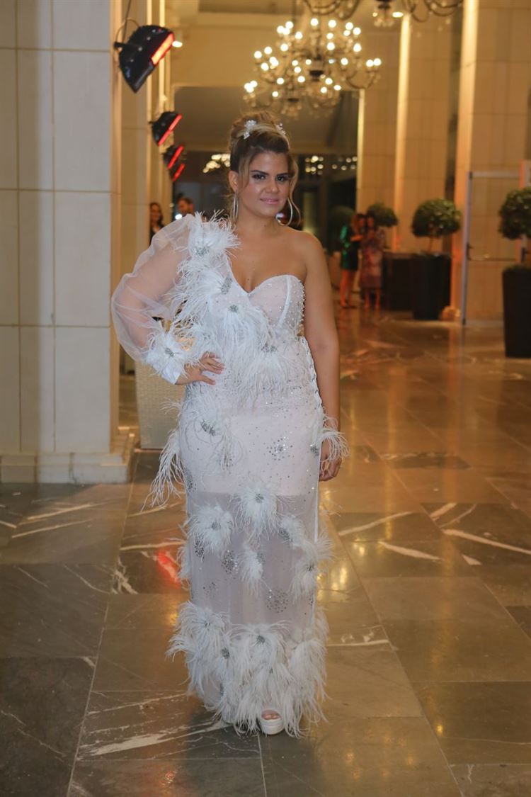 סטייל מתפרץ: מה לבשה המעצבת שירן כהן לחתונתה? 24