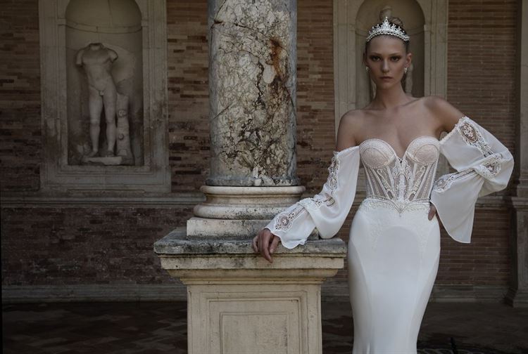 אלון ליבנה מפנק אתכן לכבוד הסילבסטר 10