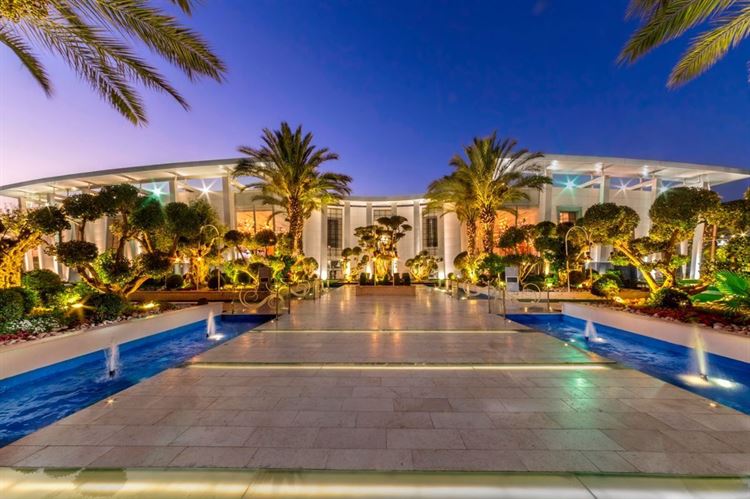 ארמונות מודרניים: מתחמי אירועים לחתונה גדולה 5