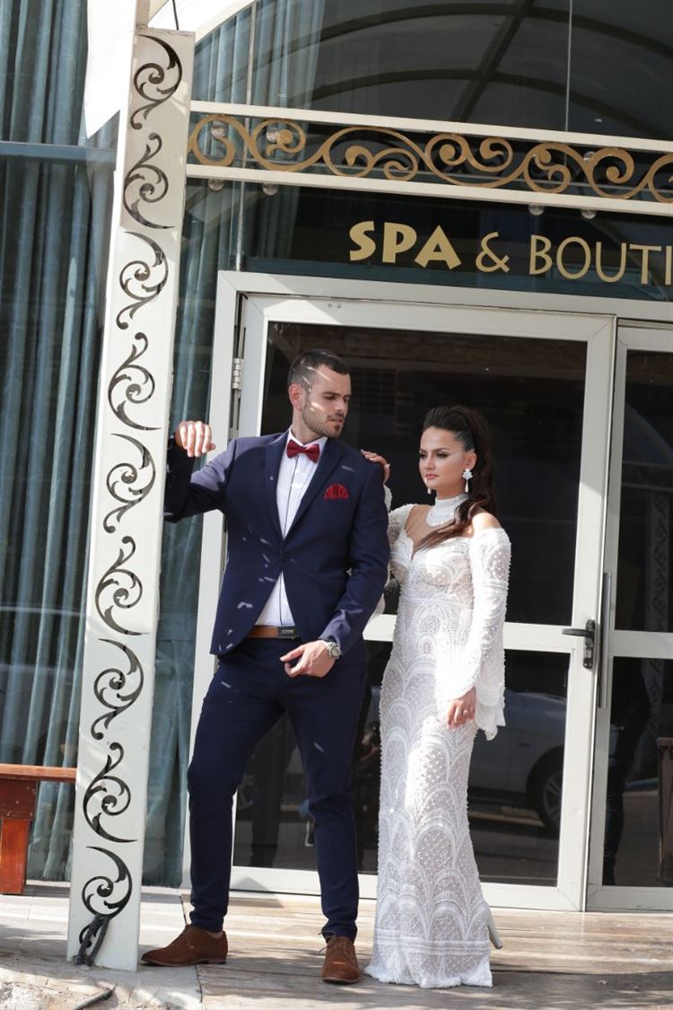 משחק הנשיקות: מי עשה את הצעד הראשון? 9