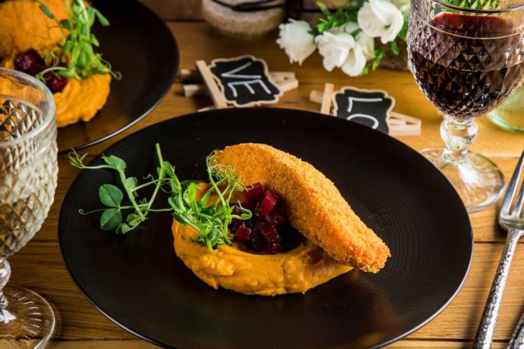 צפו: העיצוב שכובש את עולם החתונות 3