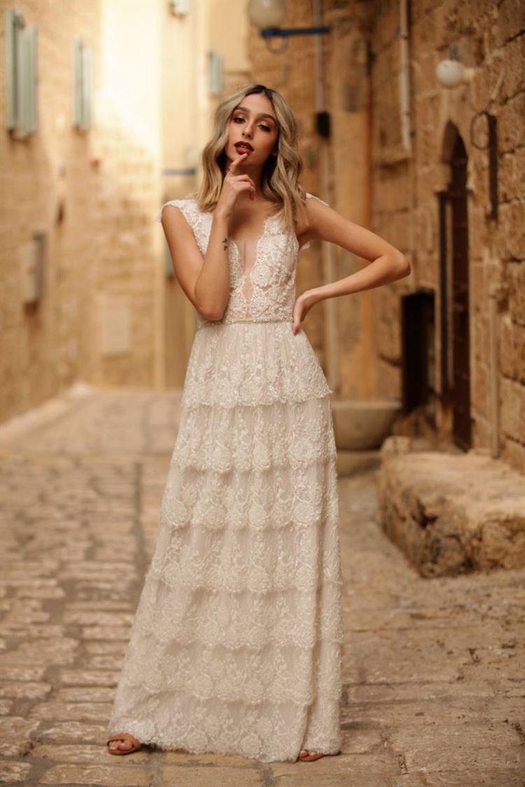 הקטלוג שיוצא אתכן מהקופסא של שמלות הכלה 4