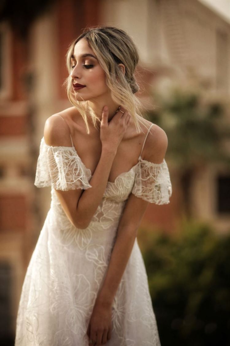 הקטלוג שיוצא אתכן מהקופסא של שמלות הכלה 5