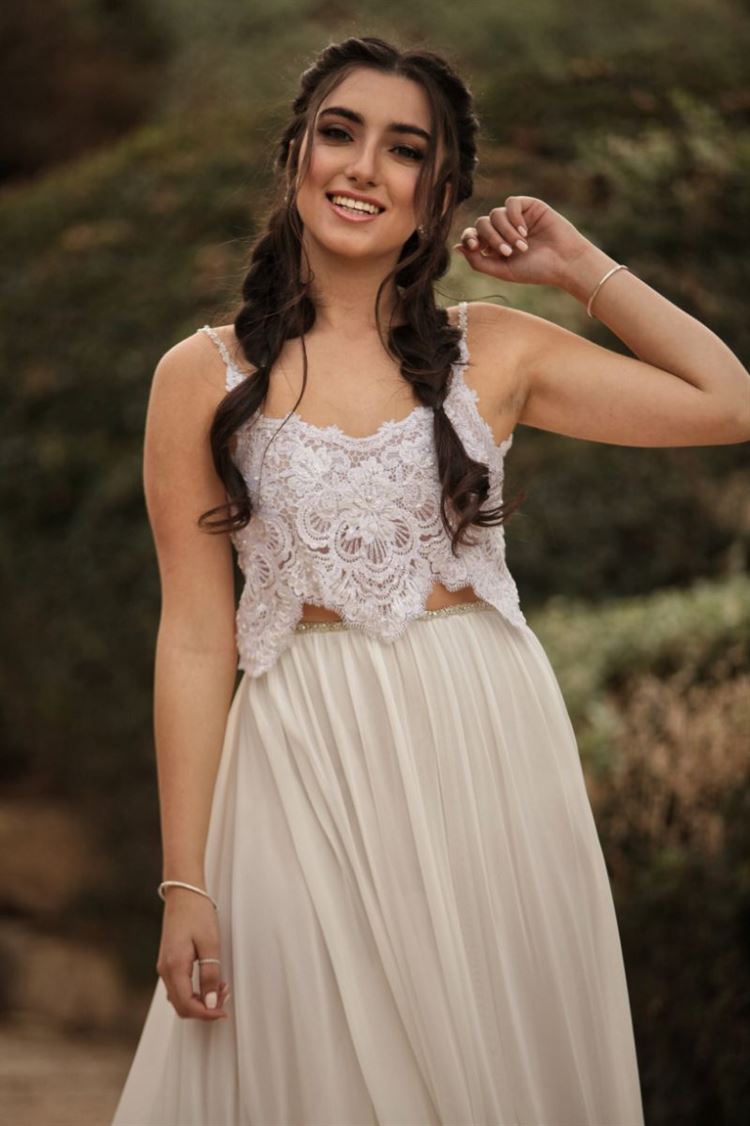 הקטלוג שיוצא אתכן מהקופסא של שמלות הכלה 8