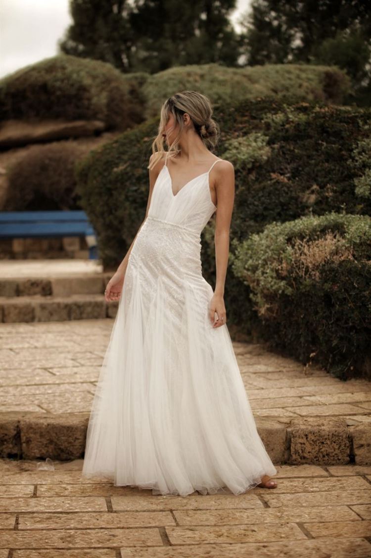 הקטלוג שיוצא אתכן מהקופסא של שמלות הכלה 11