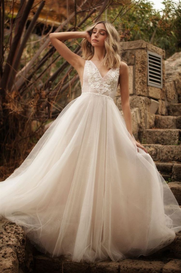 הקטלוג שיוצא אתכן מהקופסא של שמלות הכלה 20