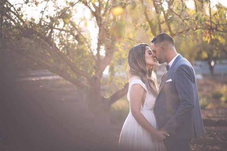 מי המעצבת שאחראית על הגלאם של הכלה? 5